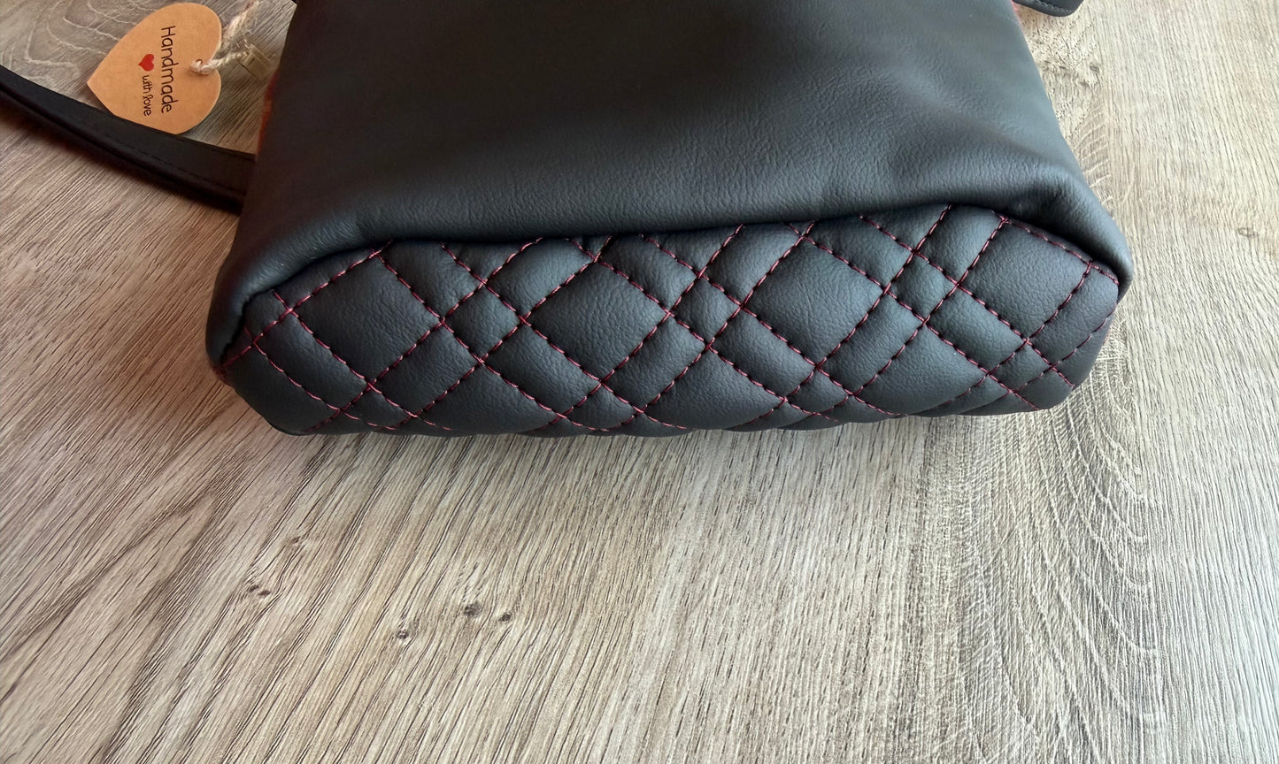 "Conny" Schwarz-Rot