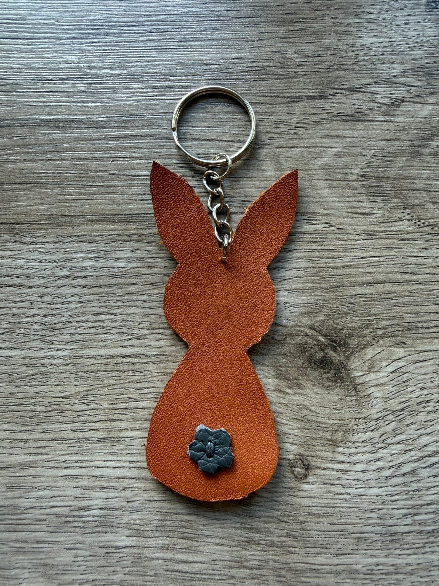 Hase mit Bommel