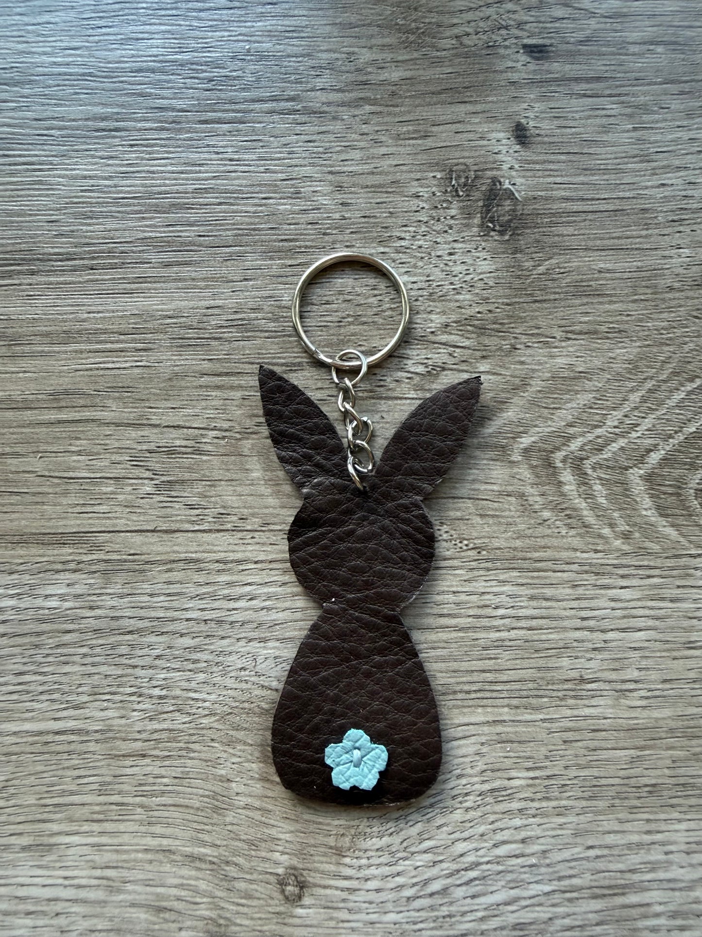Hase mit Bommel