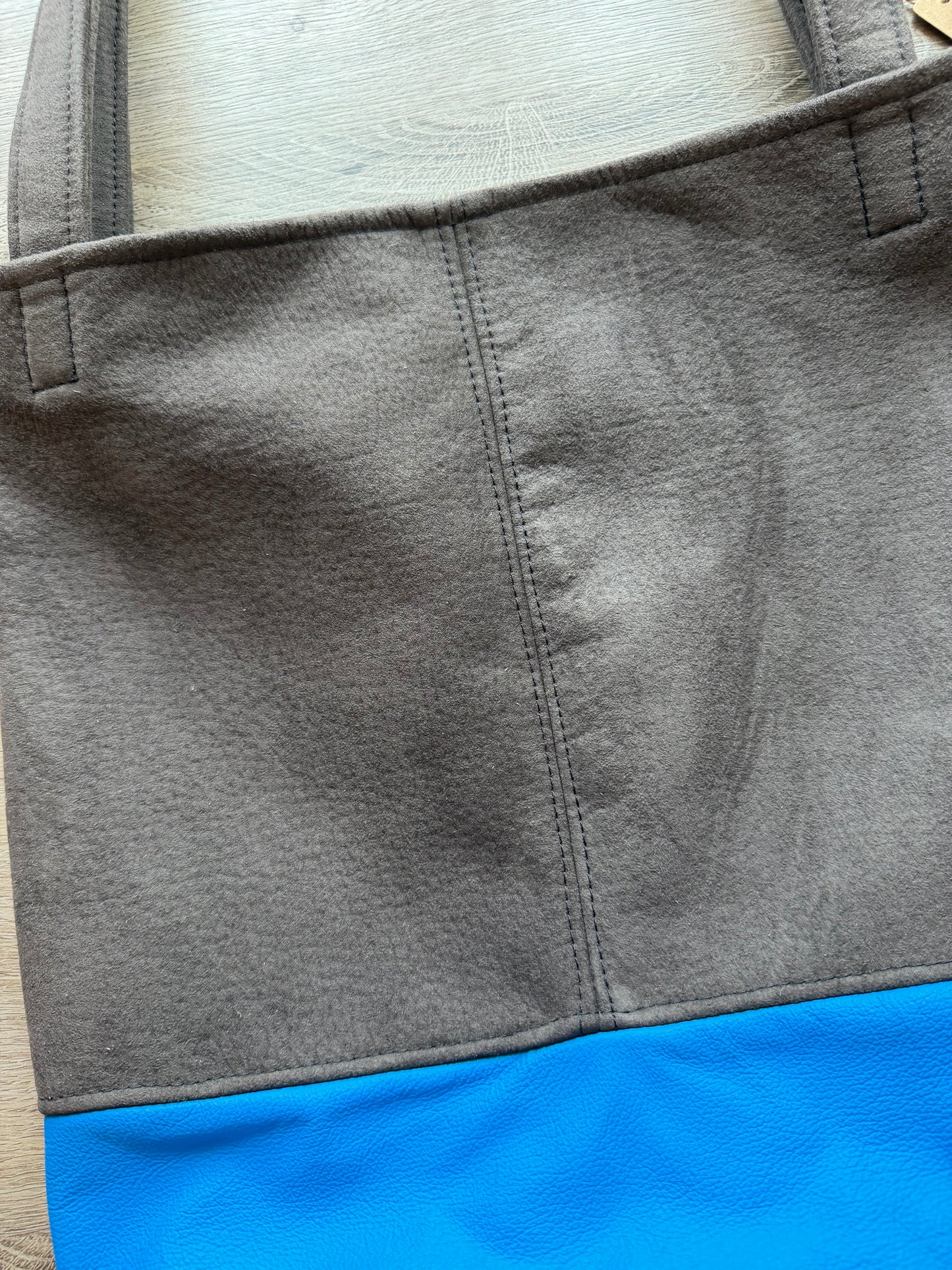 "Shopper" Braun-Knallblau