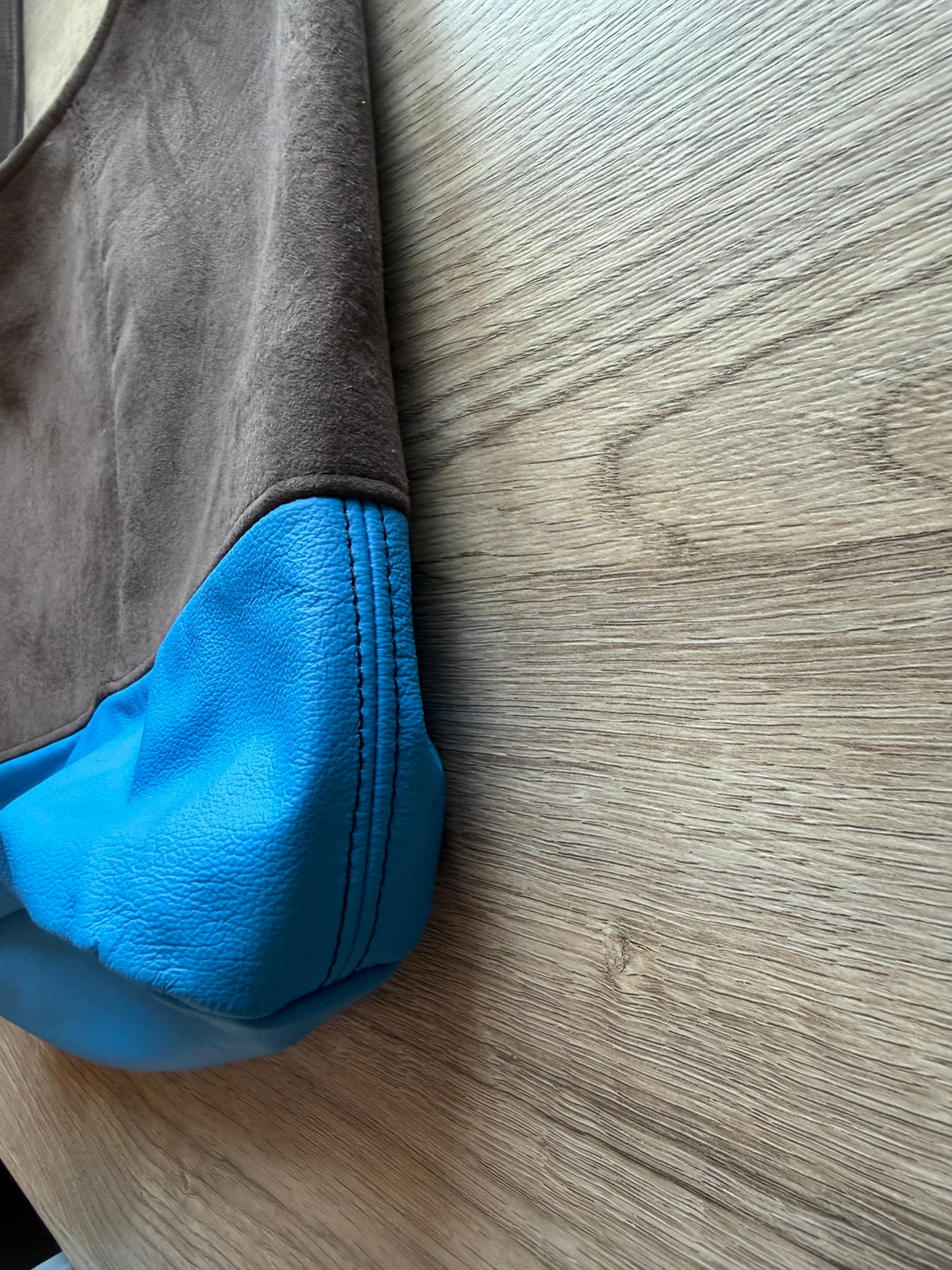 "Shopper" Braun-Knallblau
