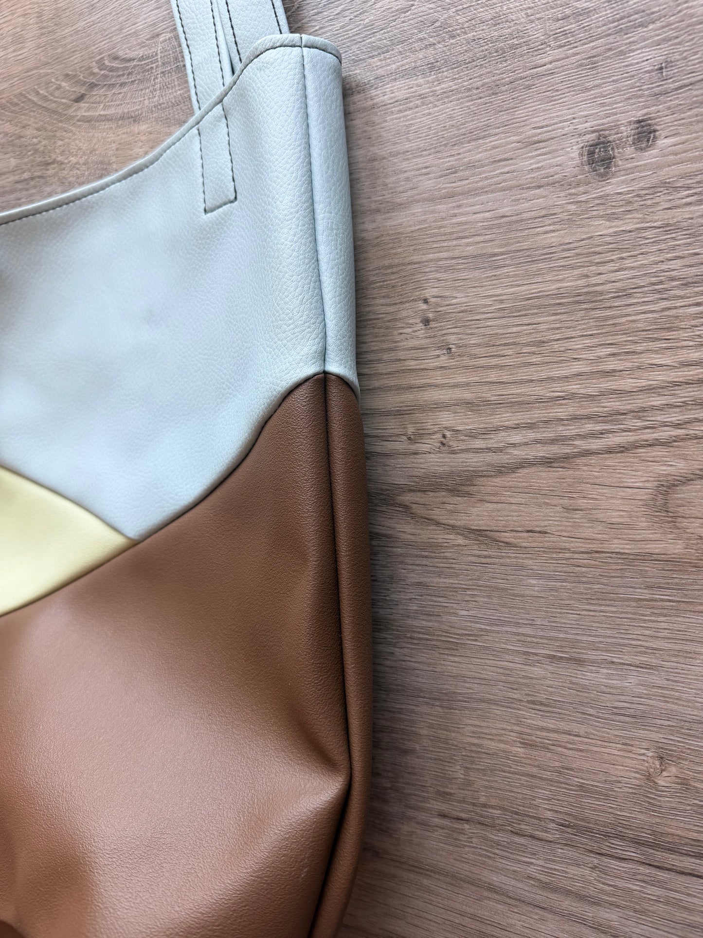 "Shopper" Pastellblau-Hellgrün-Braun