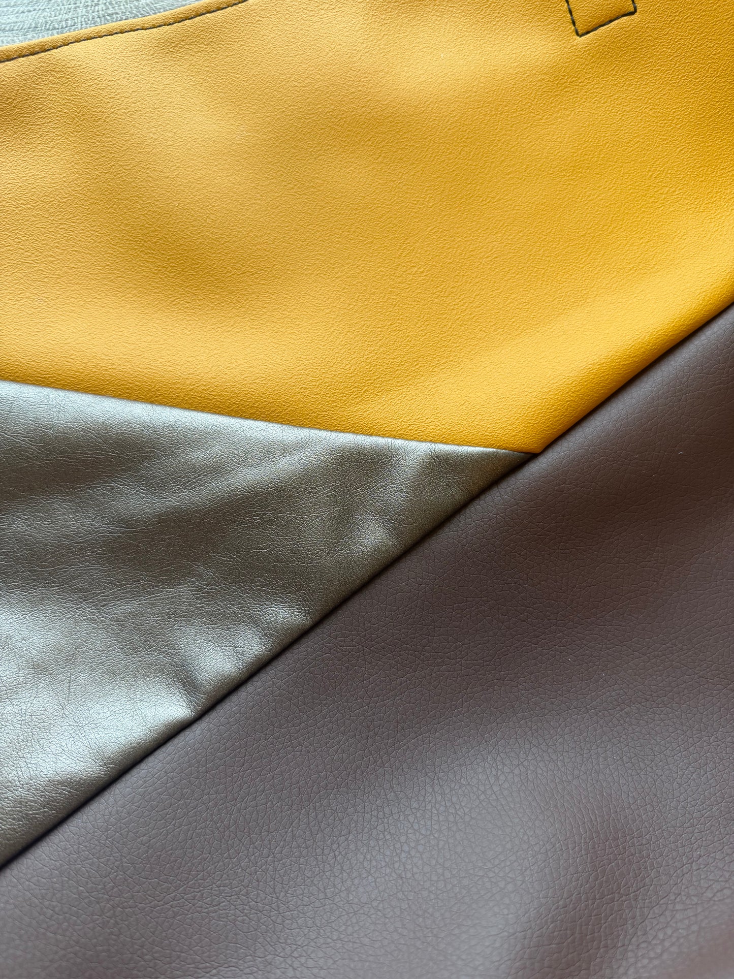 "Shopper" Dunkelgelb-Braun (Metallic)-Braun
