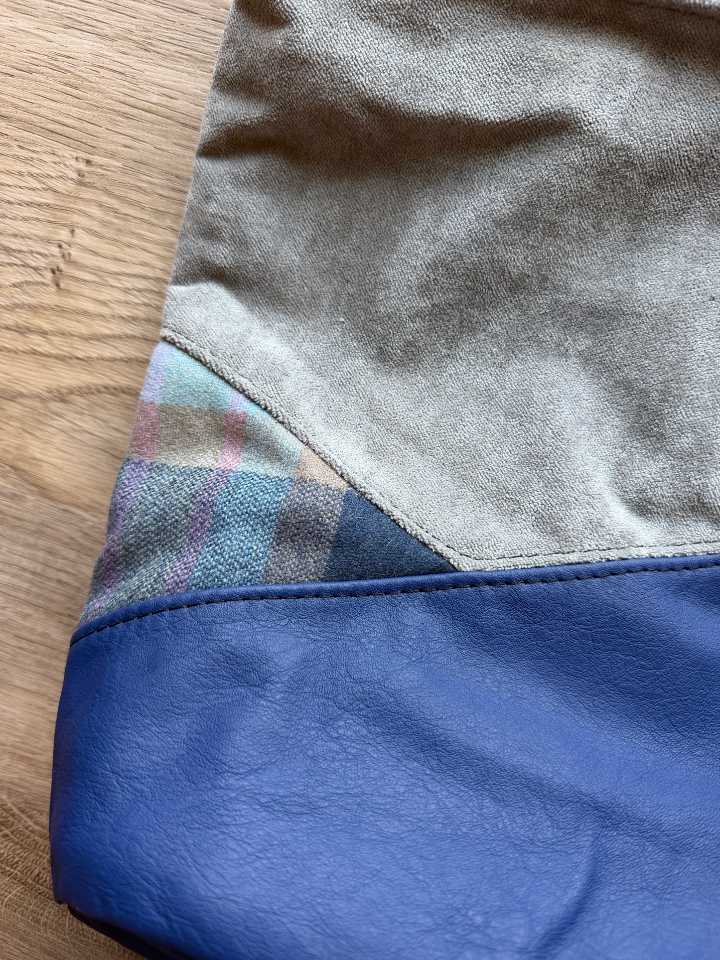 "Marlene" Grau-Pink/Hellblau-Royalblau