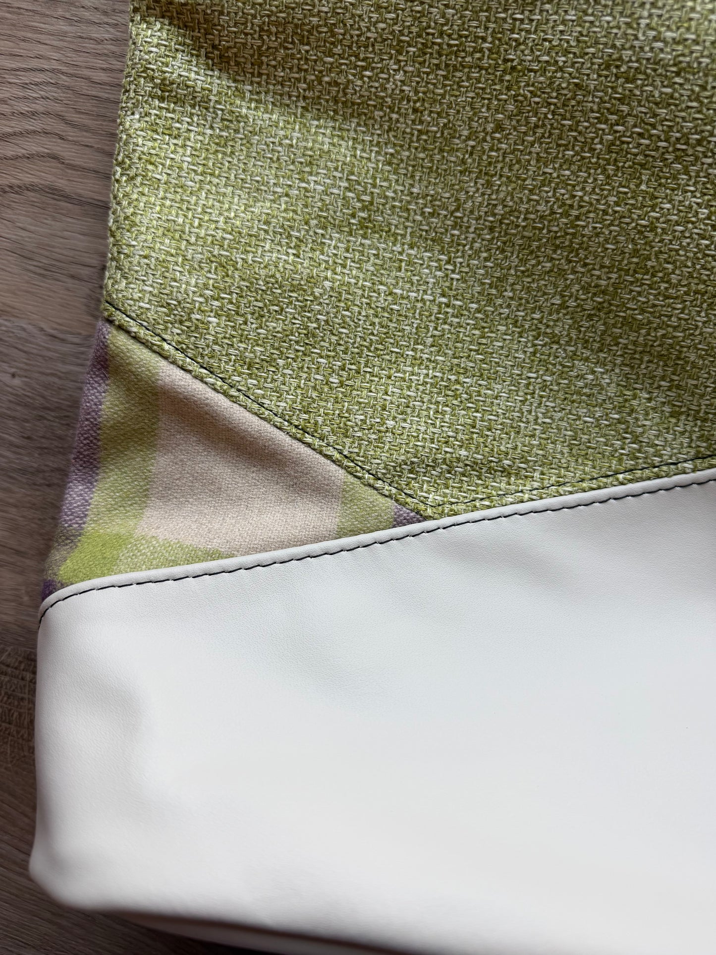 "Marlene" Hellgrün-Lila/Beige-Cremehellgrau