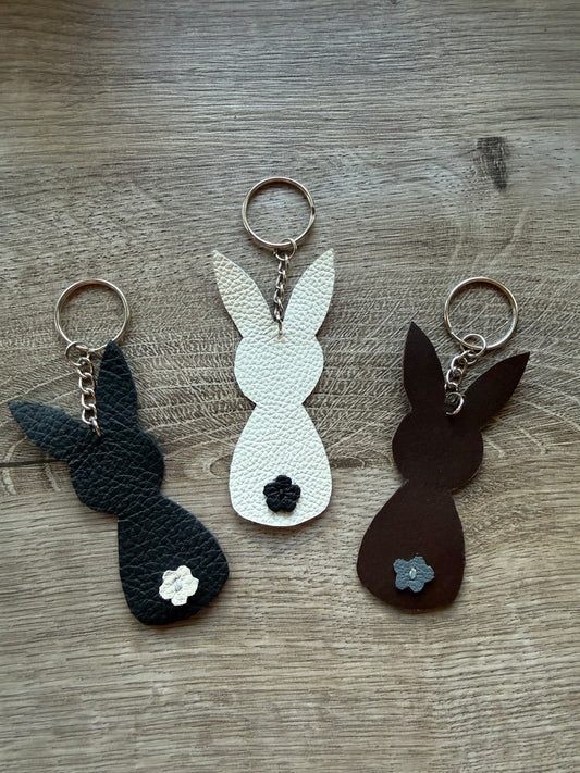 Hase mit Bommel
